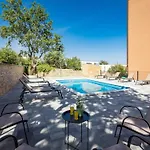 With Shared Swimming Pool *