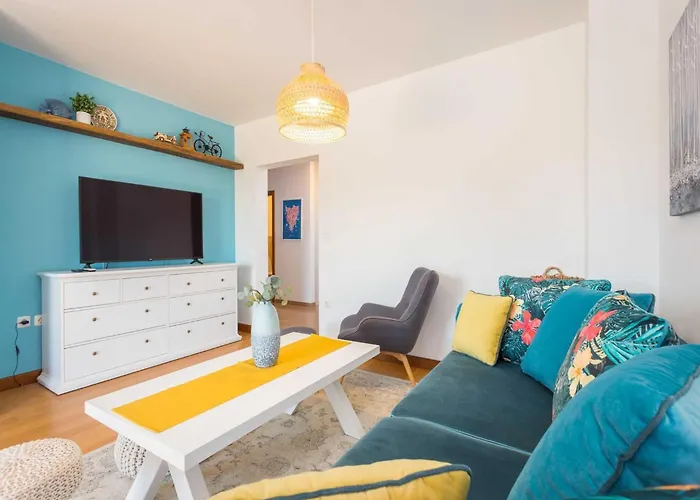 With Shared Swimming Pool Ližnjan