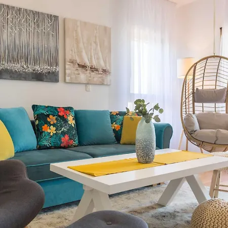 Apartment With Shared Swimming Pool