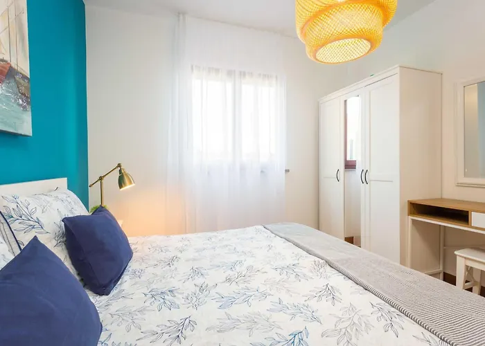 With Shared Swimming Pool Apartamento *